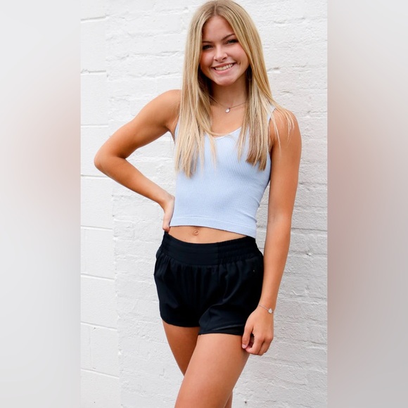 XL K Squared Women High Rise Performance Shorts - Picture 2 of 6